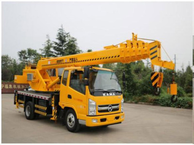 江蘇無錫市韋福康吊車8T汽車起重