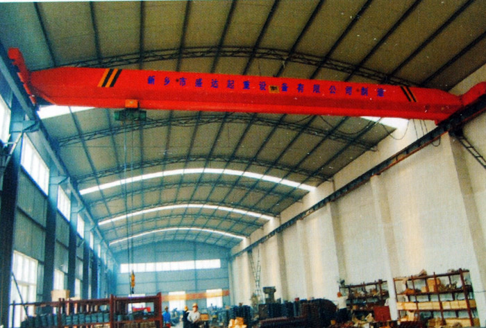 LDA型電動(dòng)單梁起重機(jī)-重慶_貴州_石材機(jī)械昆宏鋸片廠家直銷(xiāo)